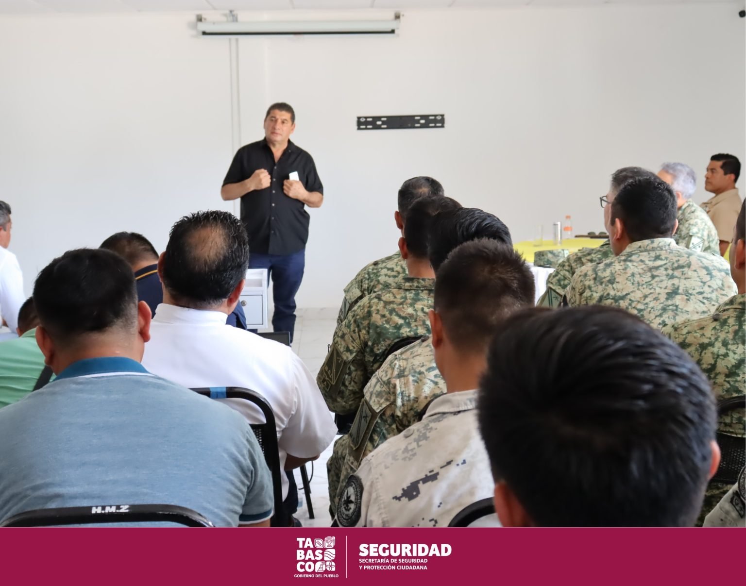 Aumentan retenes de la SEDENA Y GN en carreteras de Tabasco ...