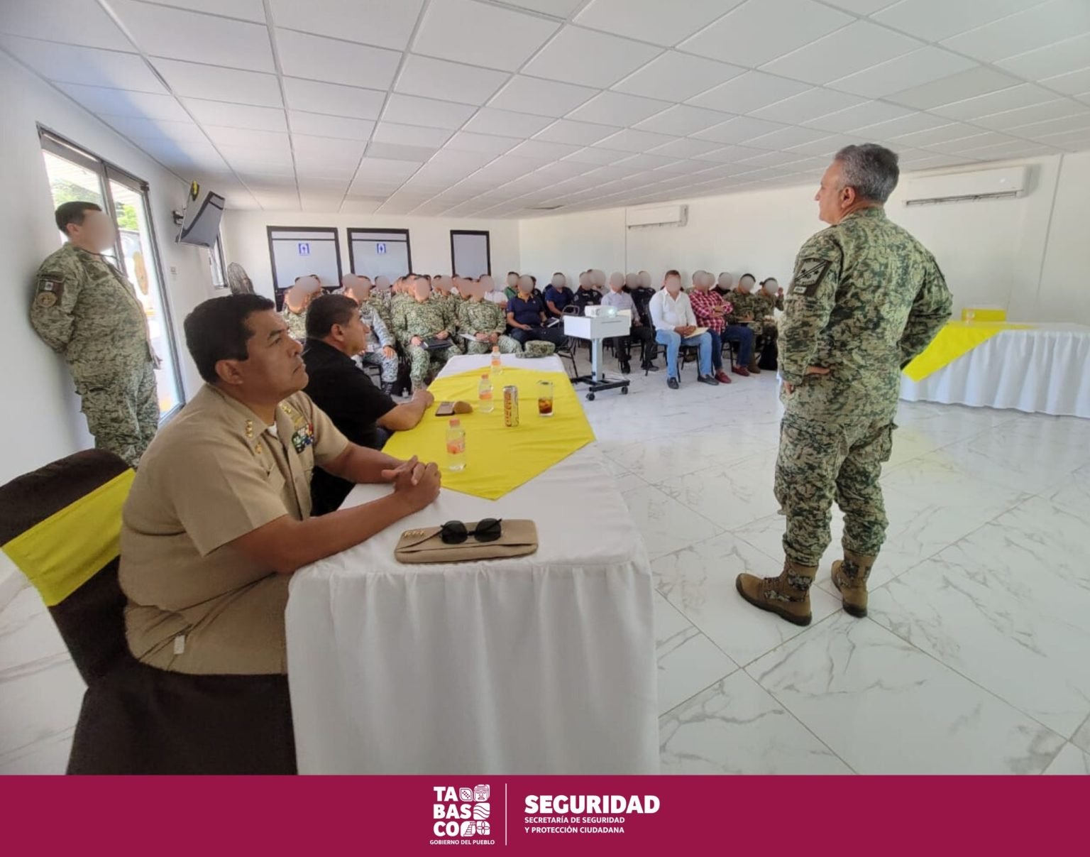 Aumentan retenes de la SEDENA Y GN en carreteras de Tabasco ...